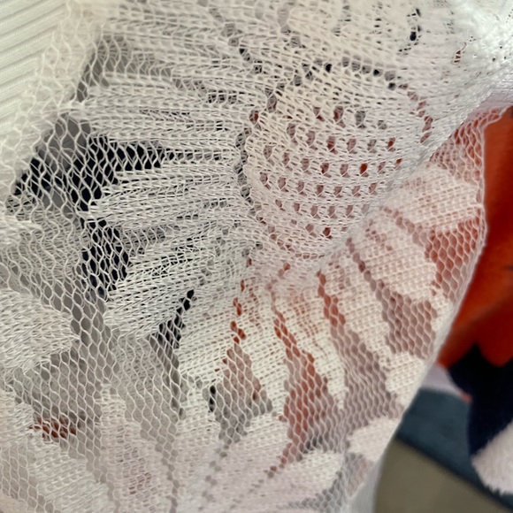 Cagily long sleeves lace top - Picture 4 of 5